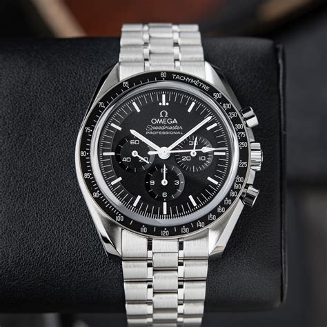 omega speedmaster model guide|omega speedmaster price guide.